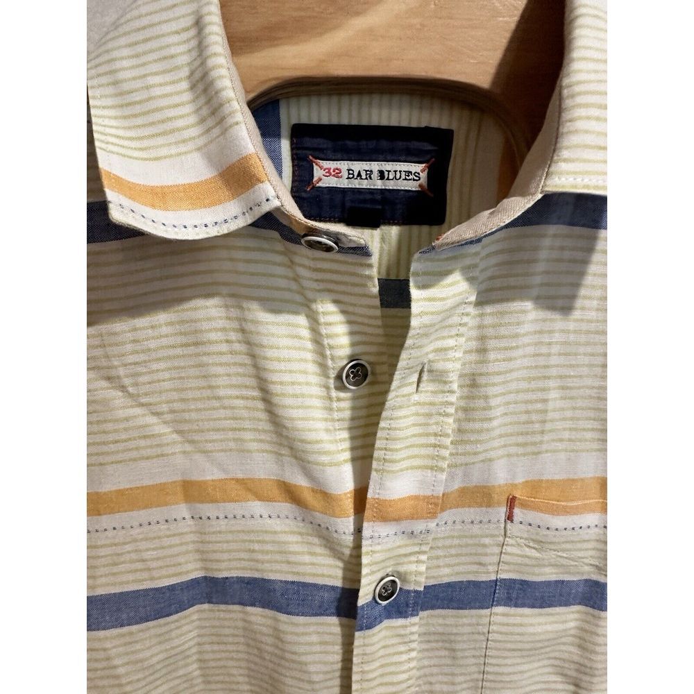 32 Bar Blues Mens SIze M Colorful Stripe Button Front Shirt Short Sleeve - Picture 4 of 4